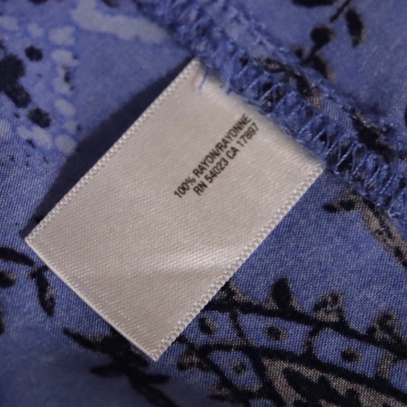 Old Navy Blue Patterned Dress, size XS - Picture 6 of 7